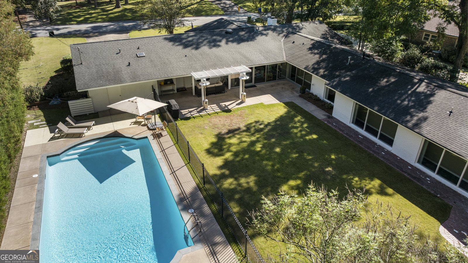 2637 Sue Mack Drive Columbus - 45