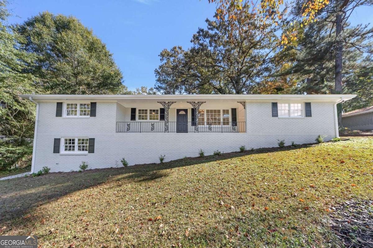 6243 David Lane Mableton - 1