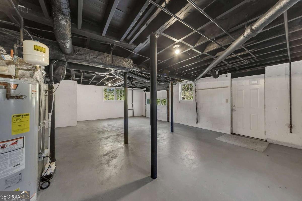 6243 David Lane Mableton - 30