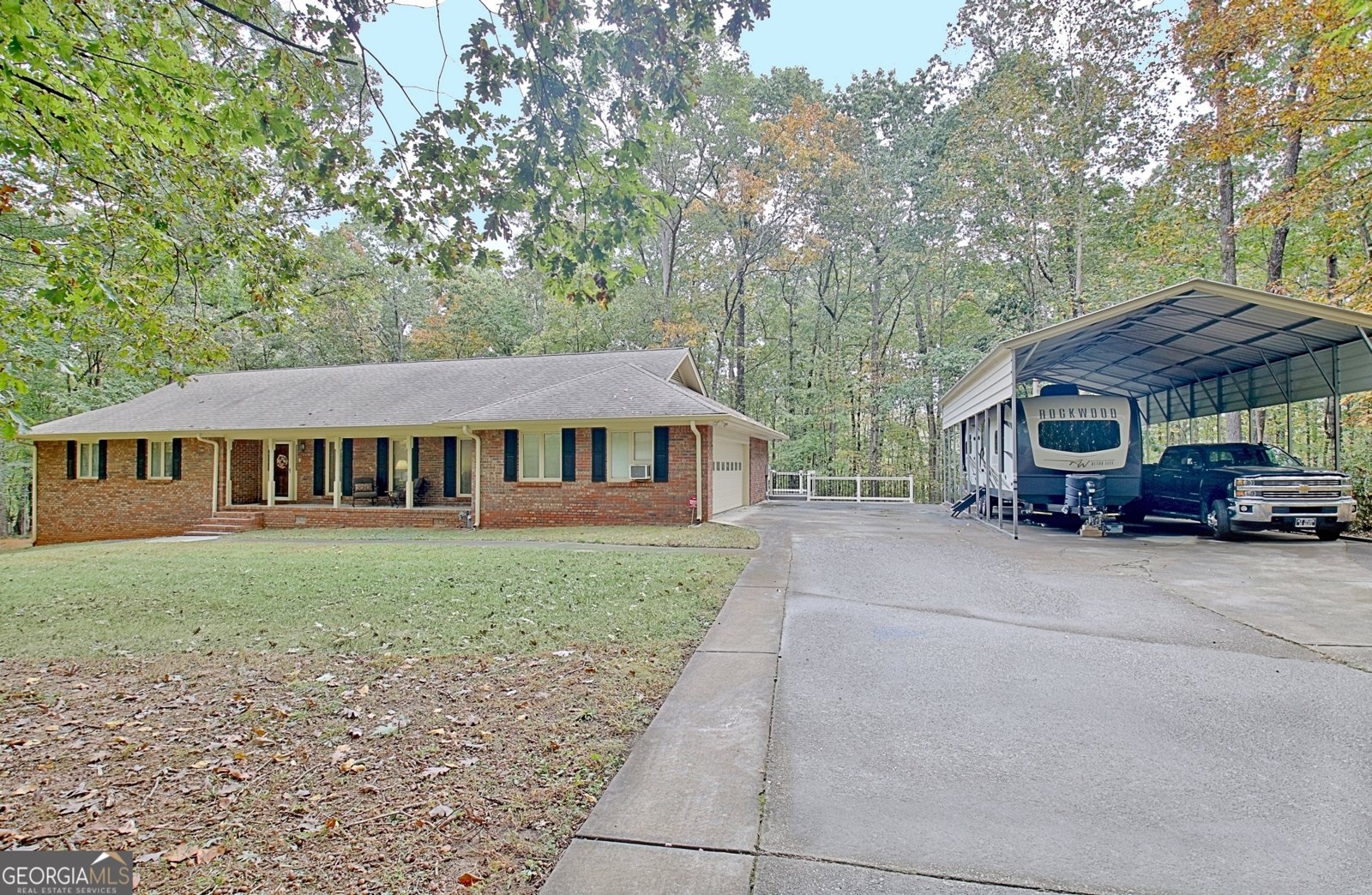 120 WOODLAND Road Fayetteville - 22