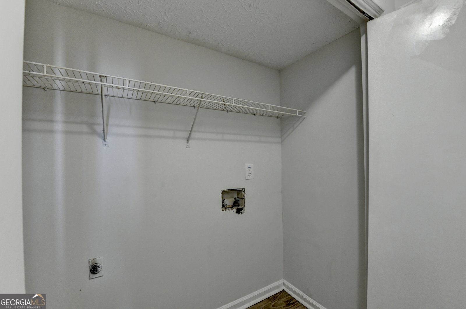 510 Saint James Court Lawrenceville - 47