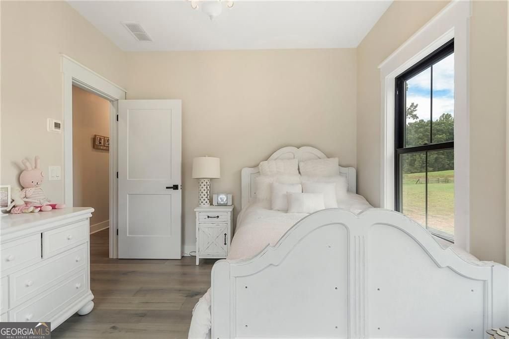 4165 Milford Trail Cumming - 77