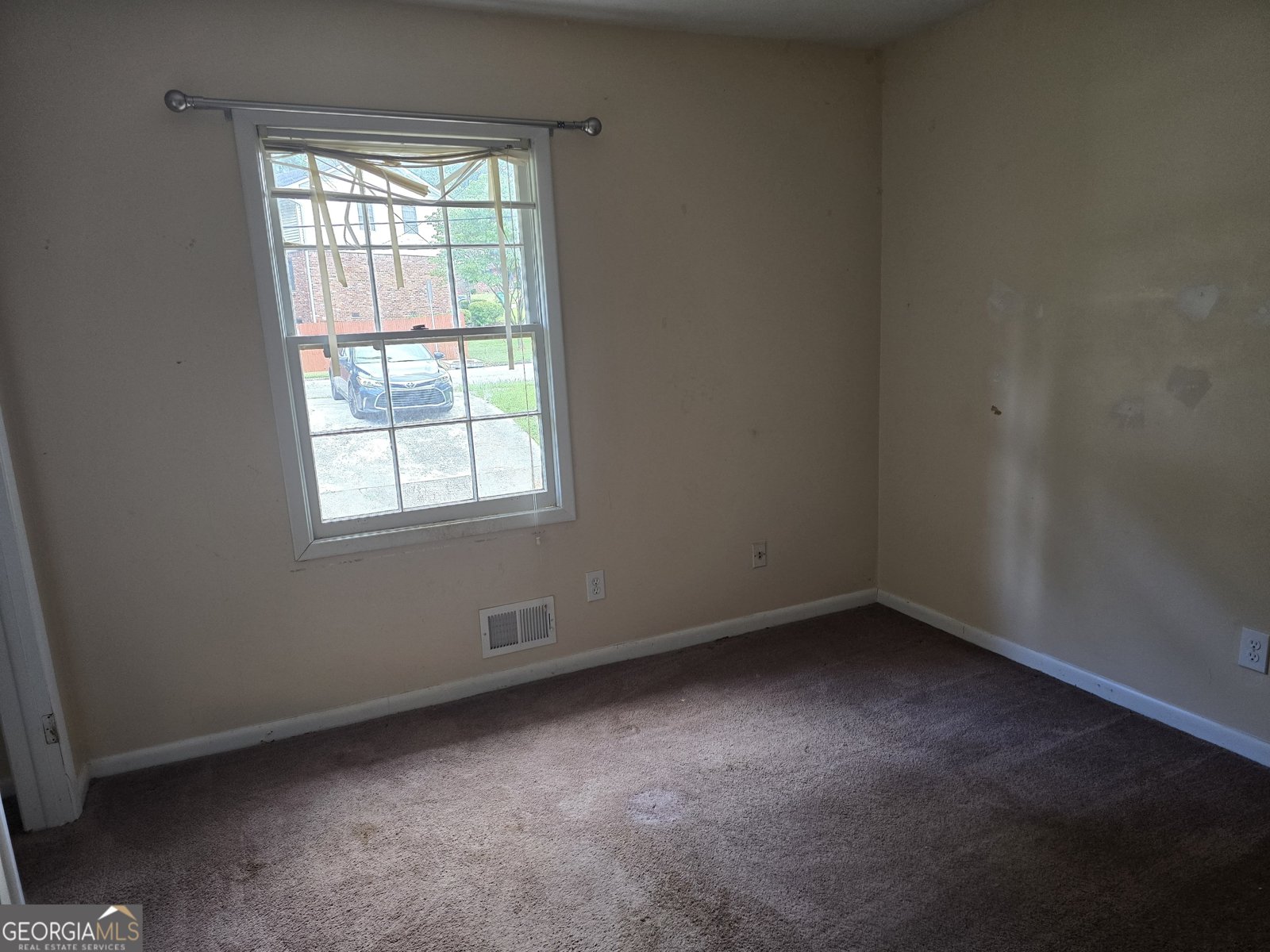 2347 Greenway Drive Decatur - 8