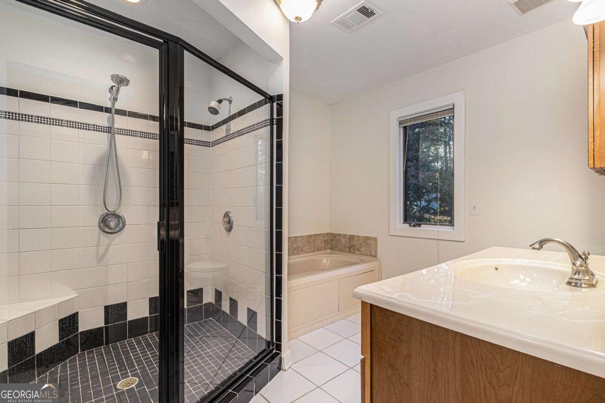 3297 Post Oak Tritt Road Marietta - 17