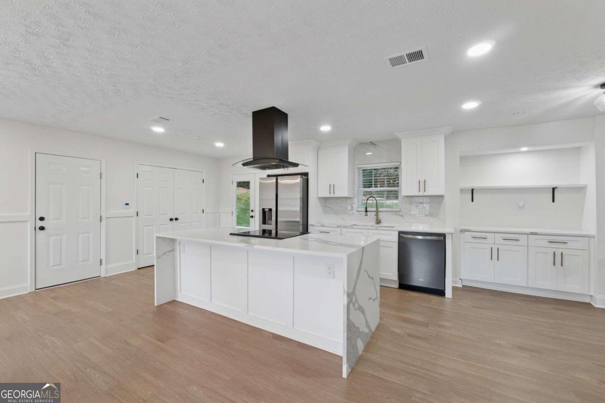 2103 Forest Court Snellville - 9