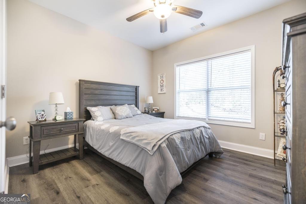 219 Diamond Place Gray - 16