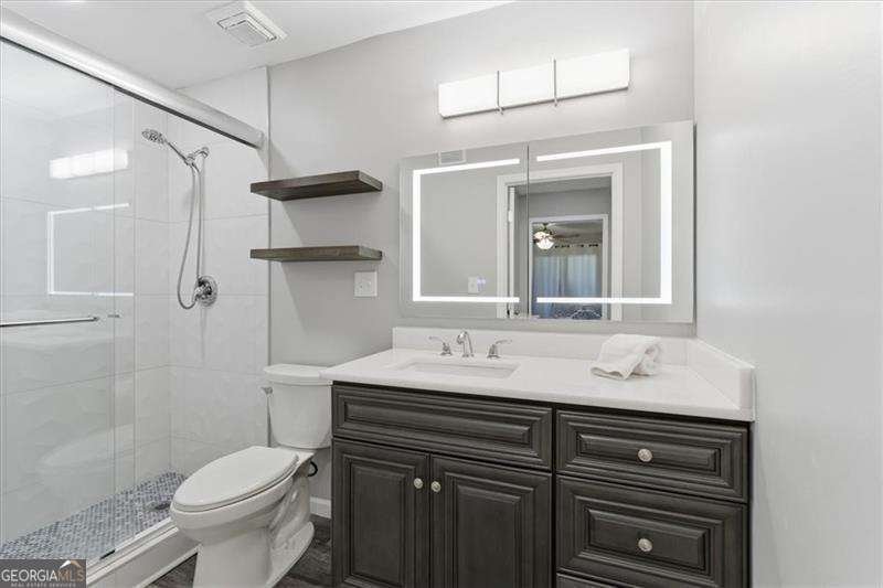 501 Dunbar Drive Atlanta - 17