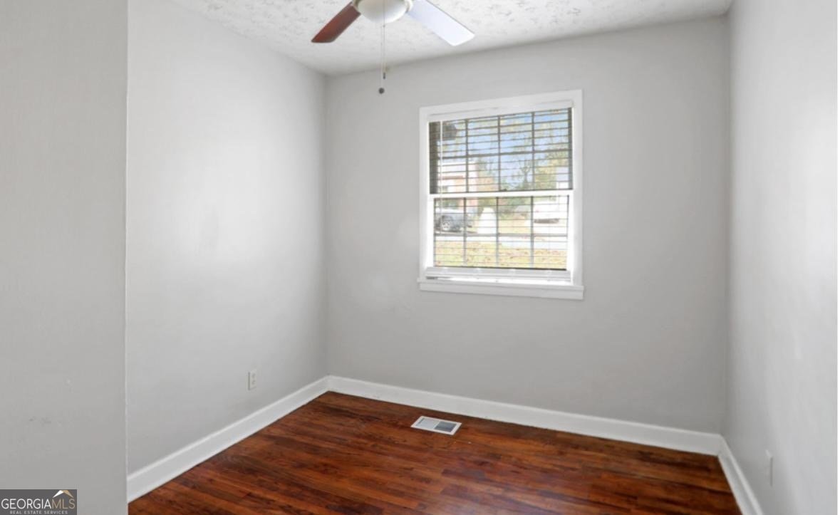 437 Fairlock Lane Atlanta - 17