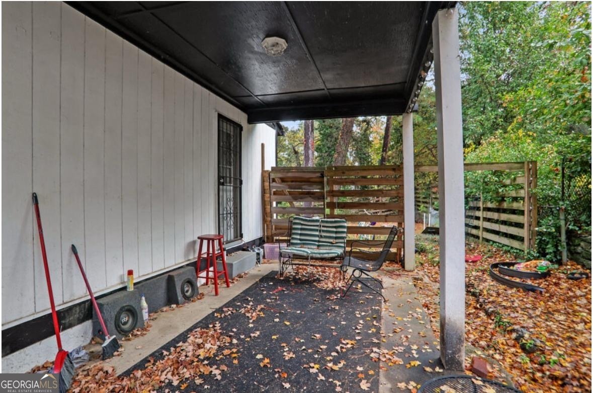 437 Fairlock Lane Atlanta - 19