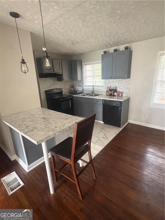 437 Fairlock Lane Atlanta - 2