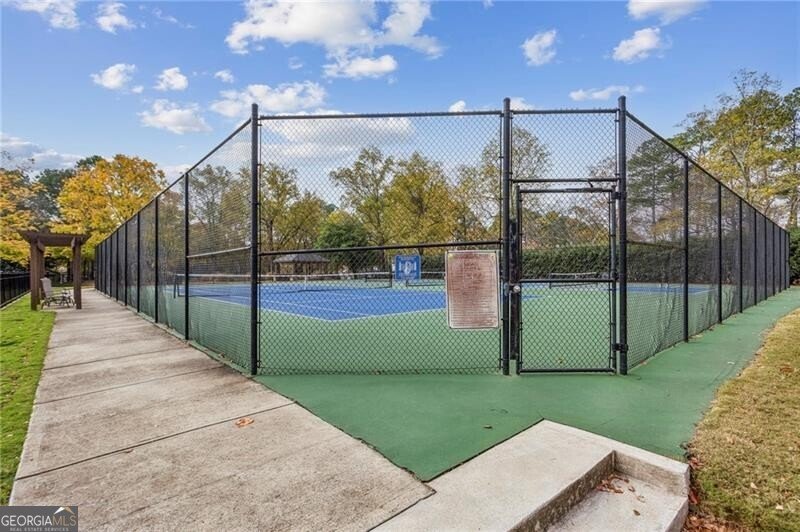 401 Park Ridge Circle Marietta - 27