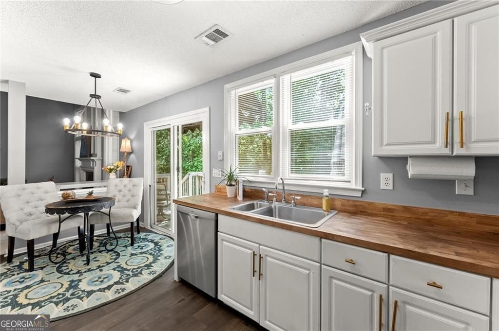 10000 Barston Court Johns Creek - 10