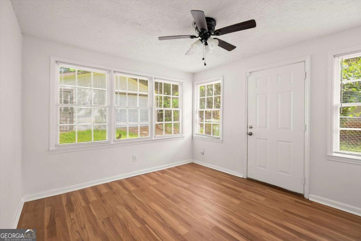 1003 Cascade Road Atlanta - 15