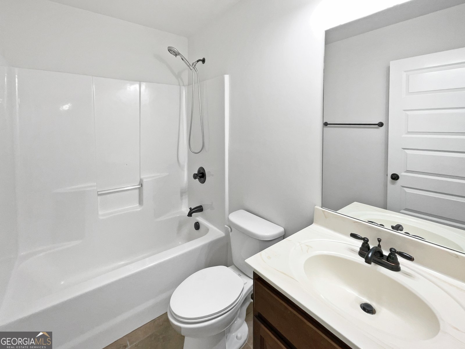 5657 Casa Blanca Lane South Fulton - 27