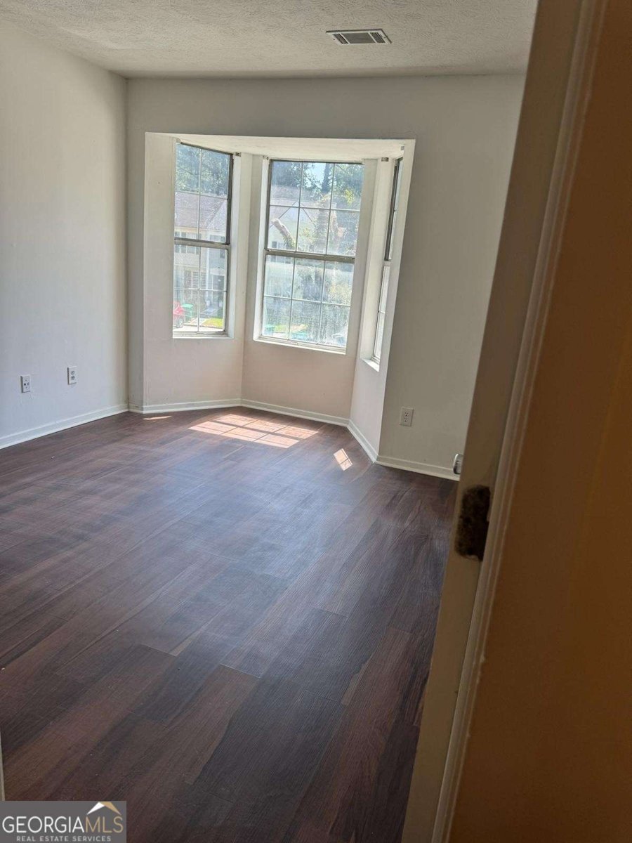 465 Prince Of Wales Stone Mountain - 10