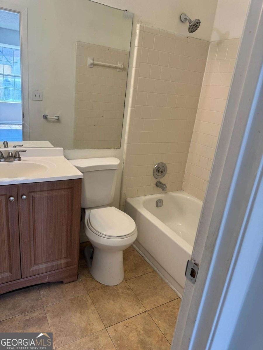 465 Prince Of Wales Stone Mountain - 17