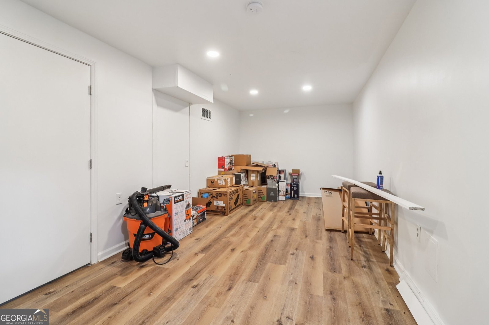 9202 Settlers Grove Road Covington - 37