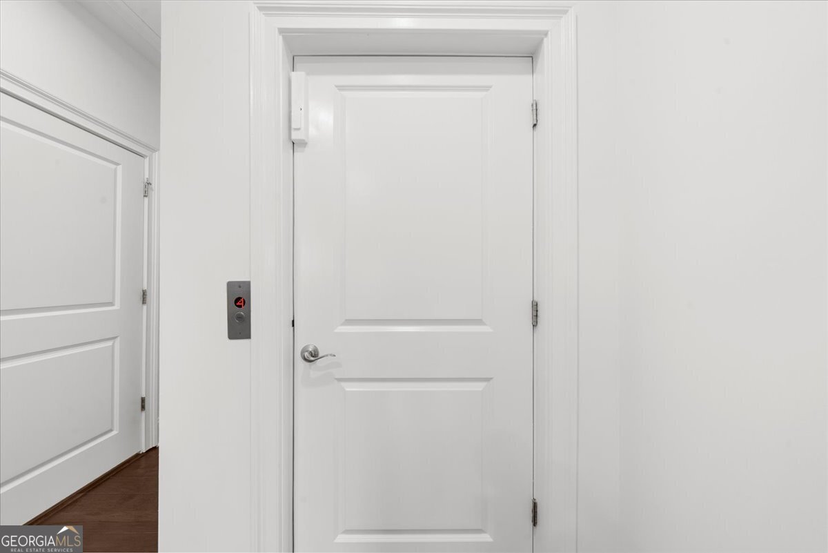 6645 Cadence Boulevard Atlanta - 37