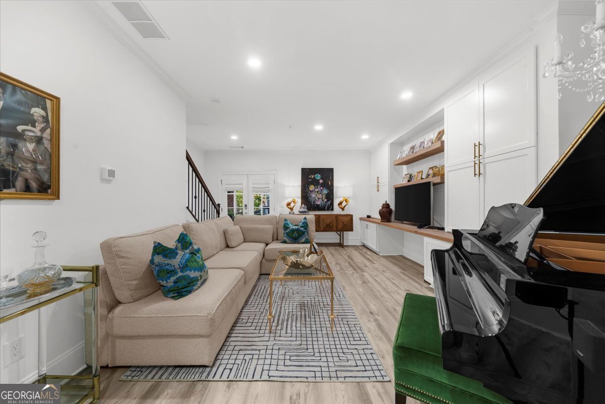 6645 Cadence Boulevard Atlanta - 45