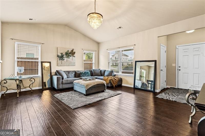 2979 DUNGENESS Drive Douglasville - 4