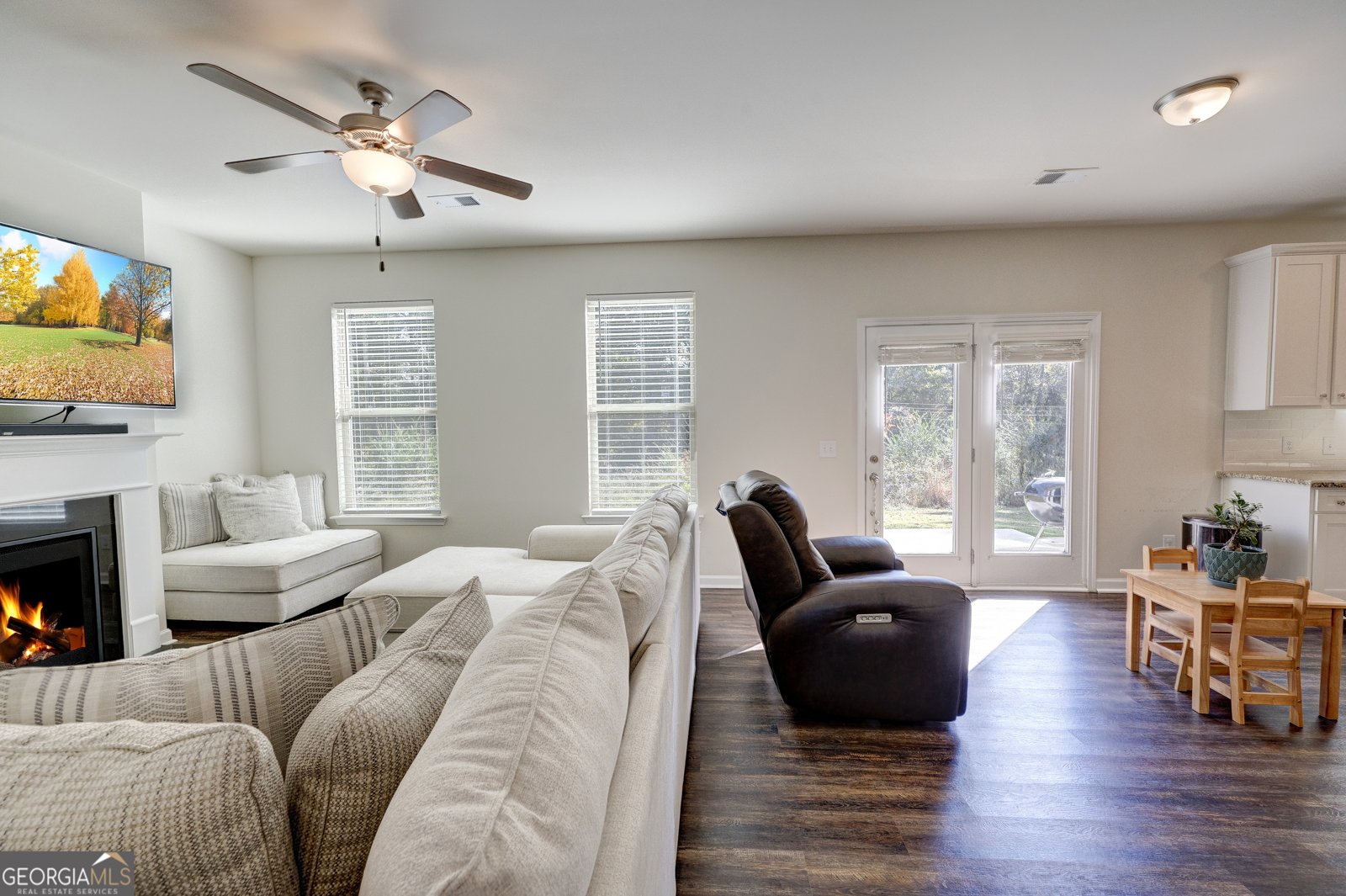 404 McGinnis Circle Calhoun - 6