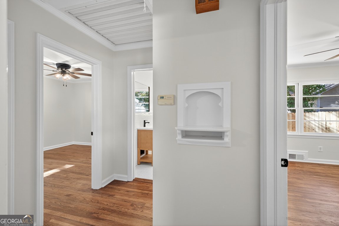 352 3rd Avenue Winder - 20