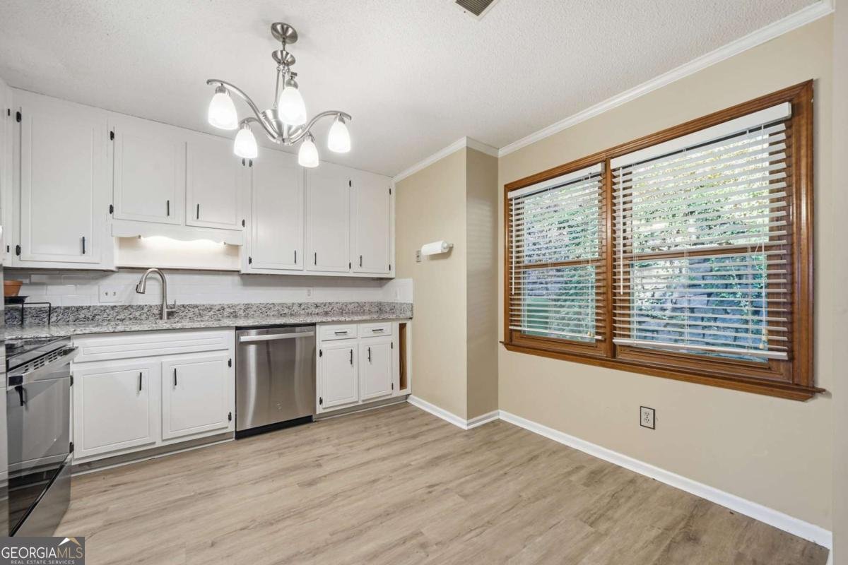 3153 Corner Oak Drive Peachtree Corners - 13