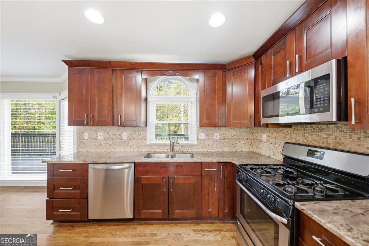 139 SHADOWLAKE Lane Marietta - 39