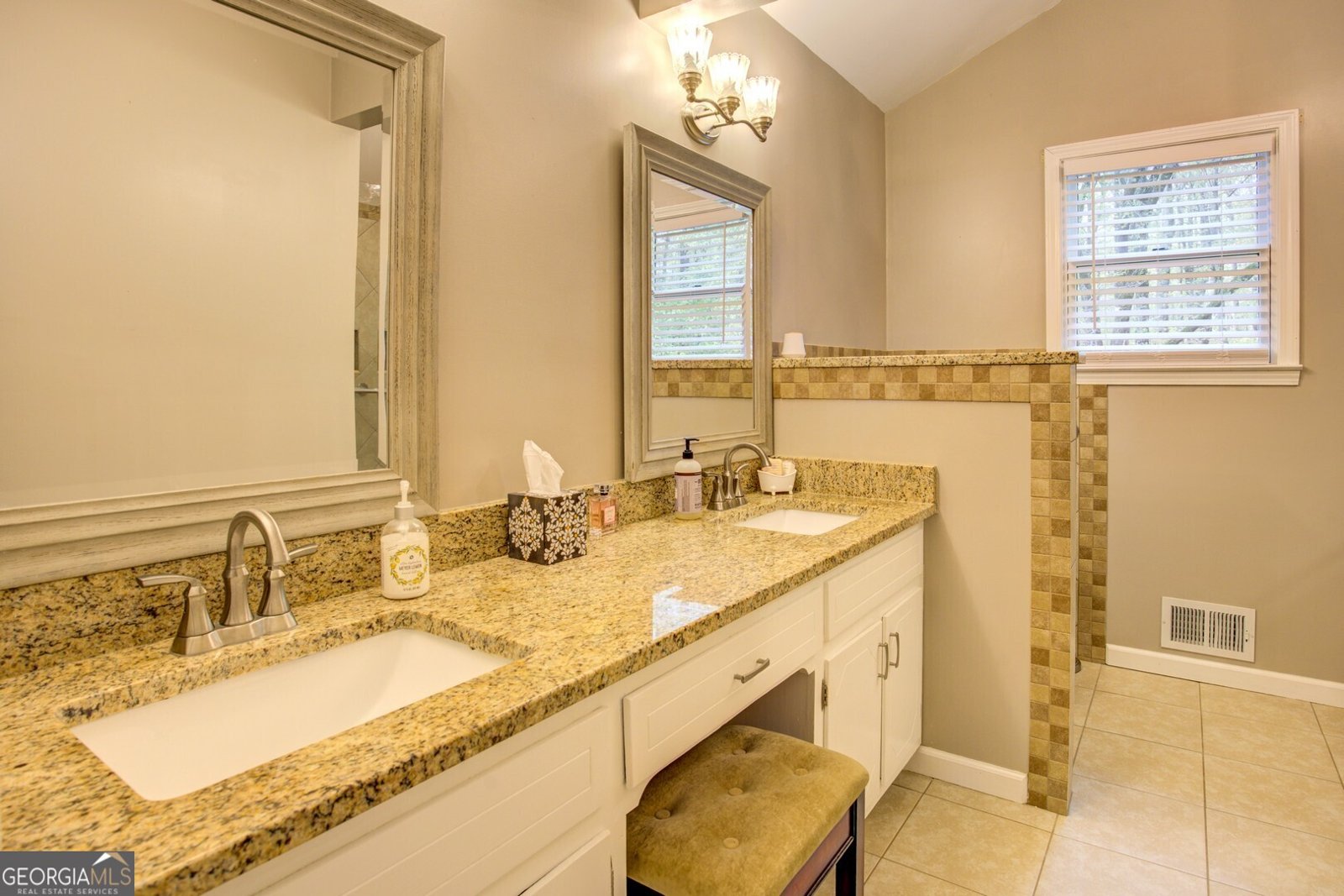 2615 Sandy Creek Circle Loganville - 23