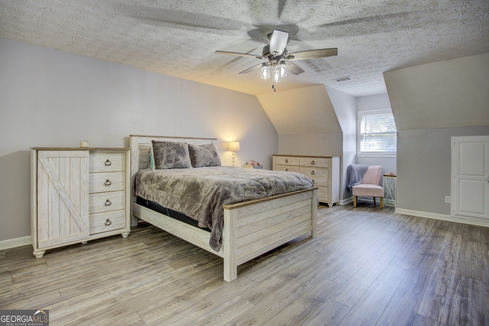 2615 Sandy Creek Circle Loganville - 27