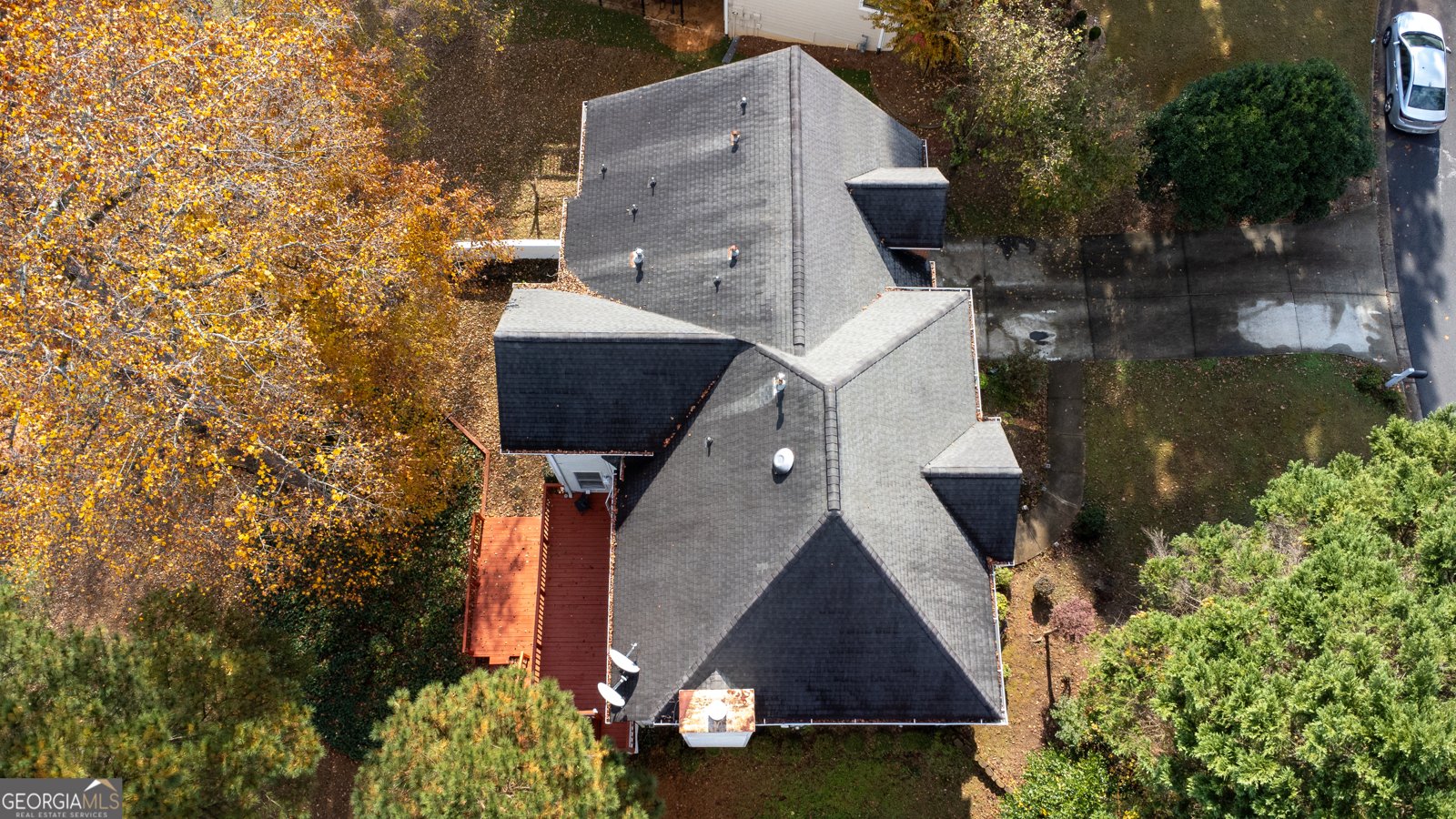 2265 Wildwood Lake Drive Suwanee - 52