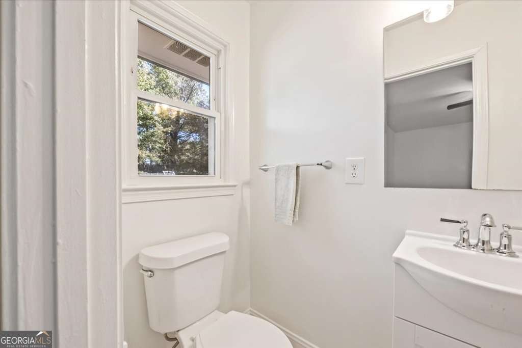 1348 Ridgewood Drive Lilburn - 26