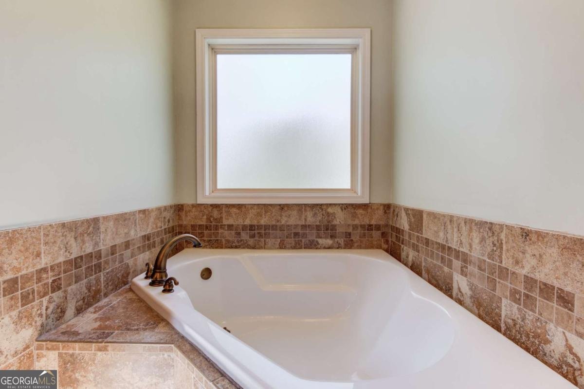 153 Cherokee Trail Hoschton - 19