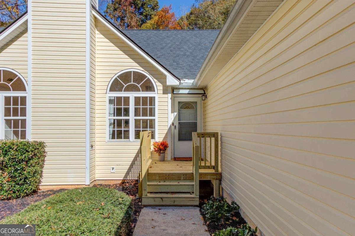 153 Cherokee Trail Hoschton - 4