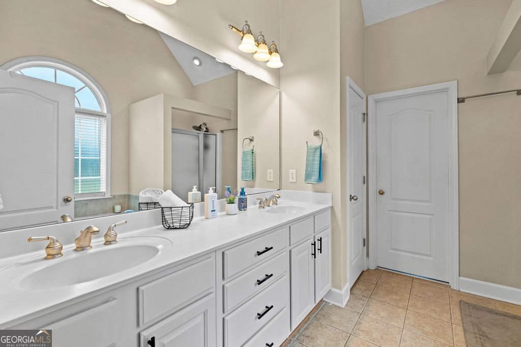 78 Rosebay Lane Sharpsburg - 6