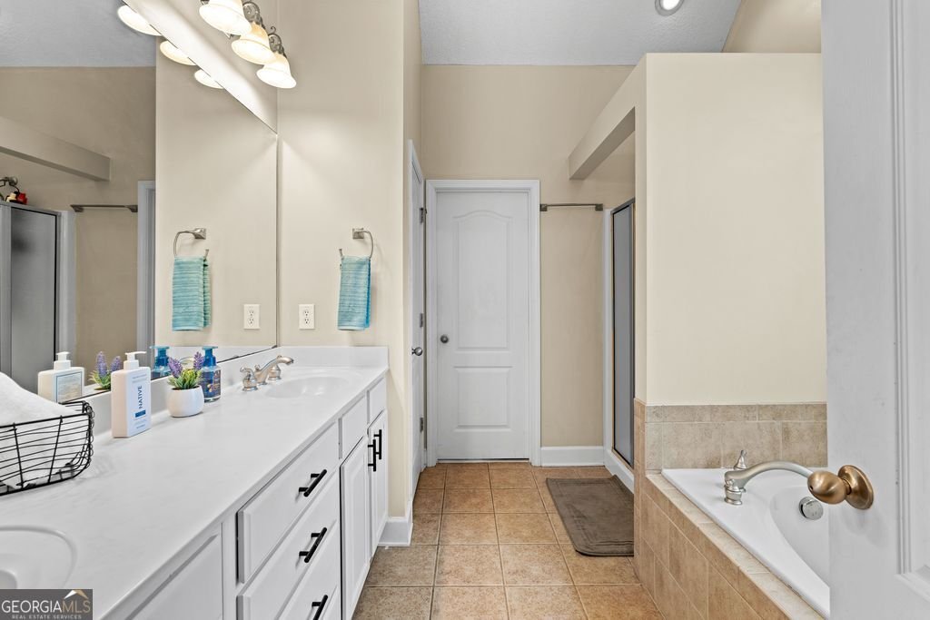 78 Rosebay Lane Sharpsburg - 8