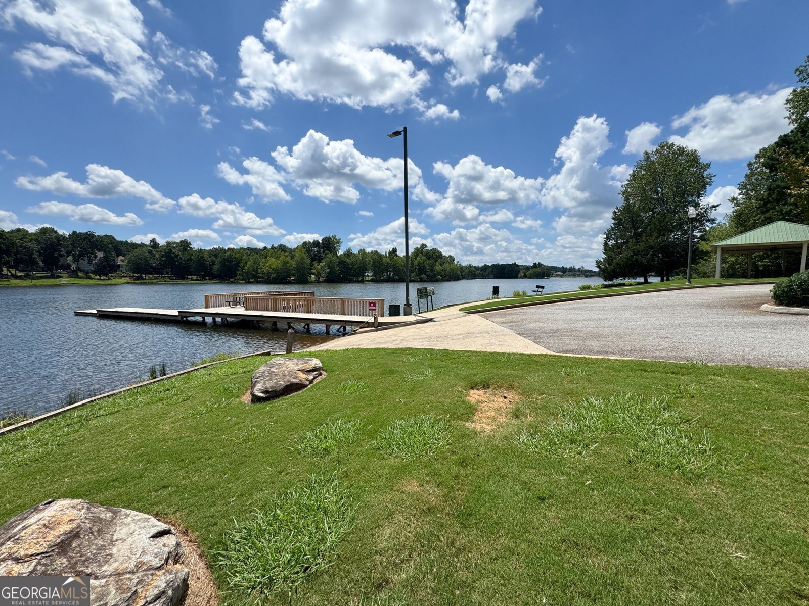 161 Lake Shore Drive Newnan - 90