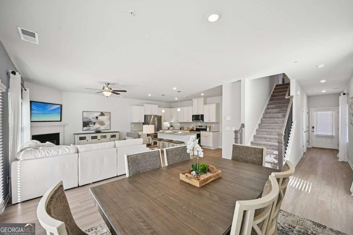 423 Lanier Circle Woodstock - 7