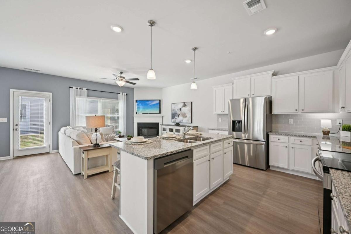 336 Lanier Circle Woodstock - 5