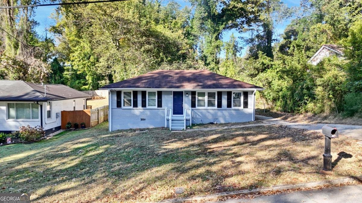 2245 Polar Rock Avenue Atlanta - 2