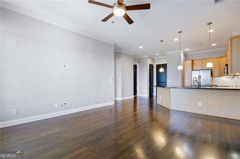 360 Chambers Street Woodstock - 17