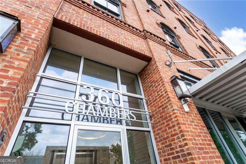 360 Chambers Street Woodstock - 4