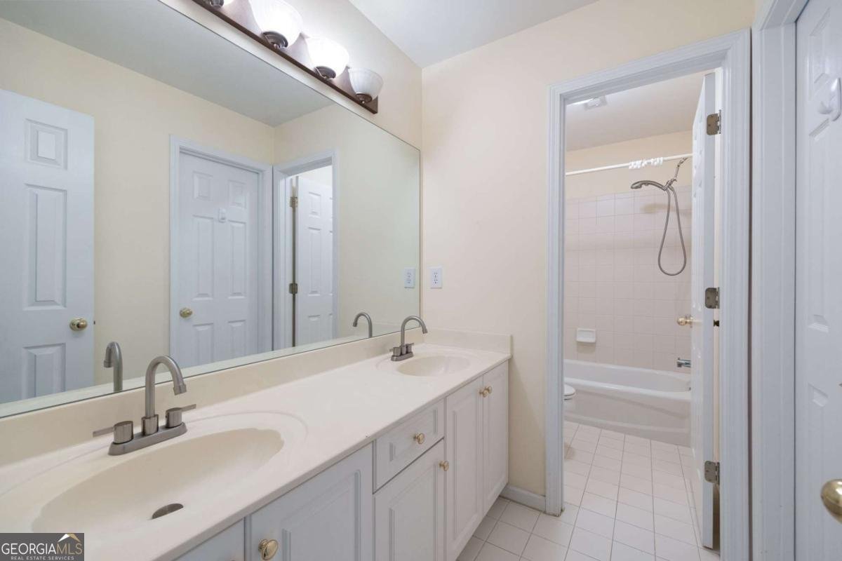 1819 Parkview Court Kennesaw - 18