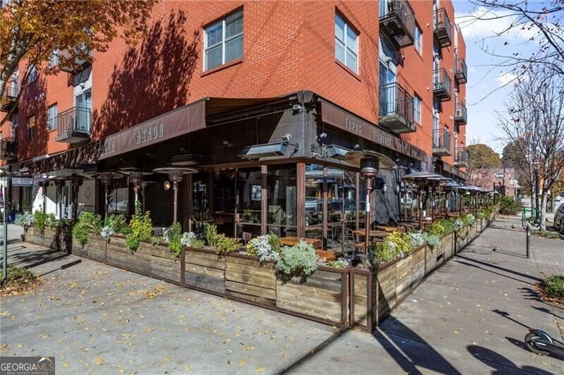 668 Mcgill Place Atlanta - 40