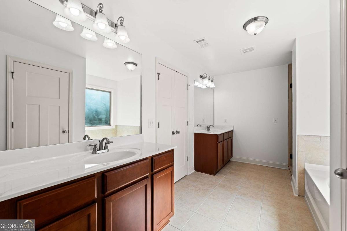 2272 Misty Brook Ct Buford - 28