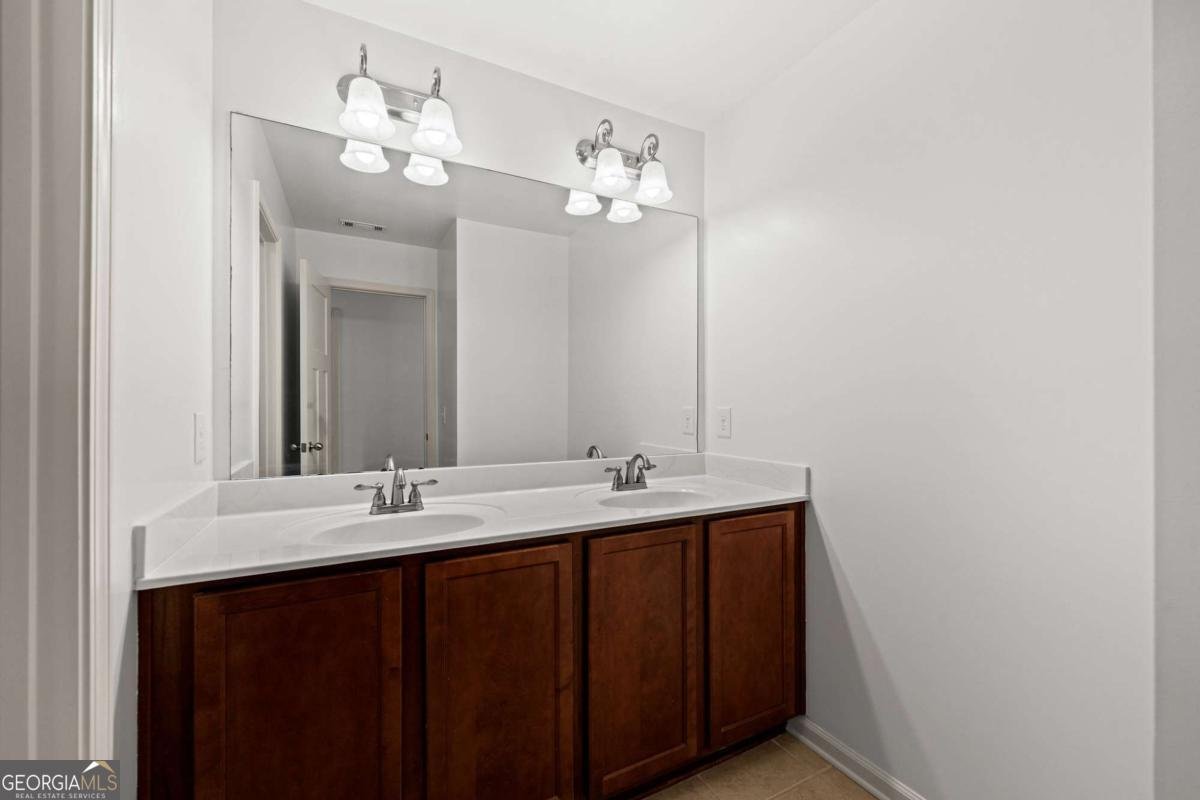 2272 Misty Brook Ct Buford - 39