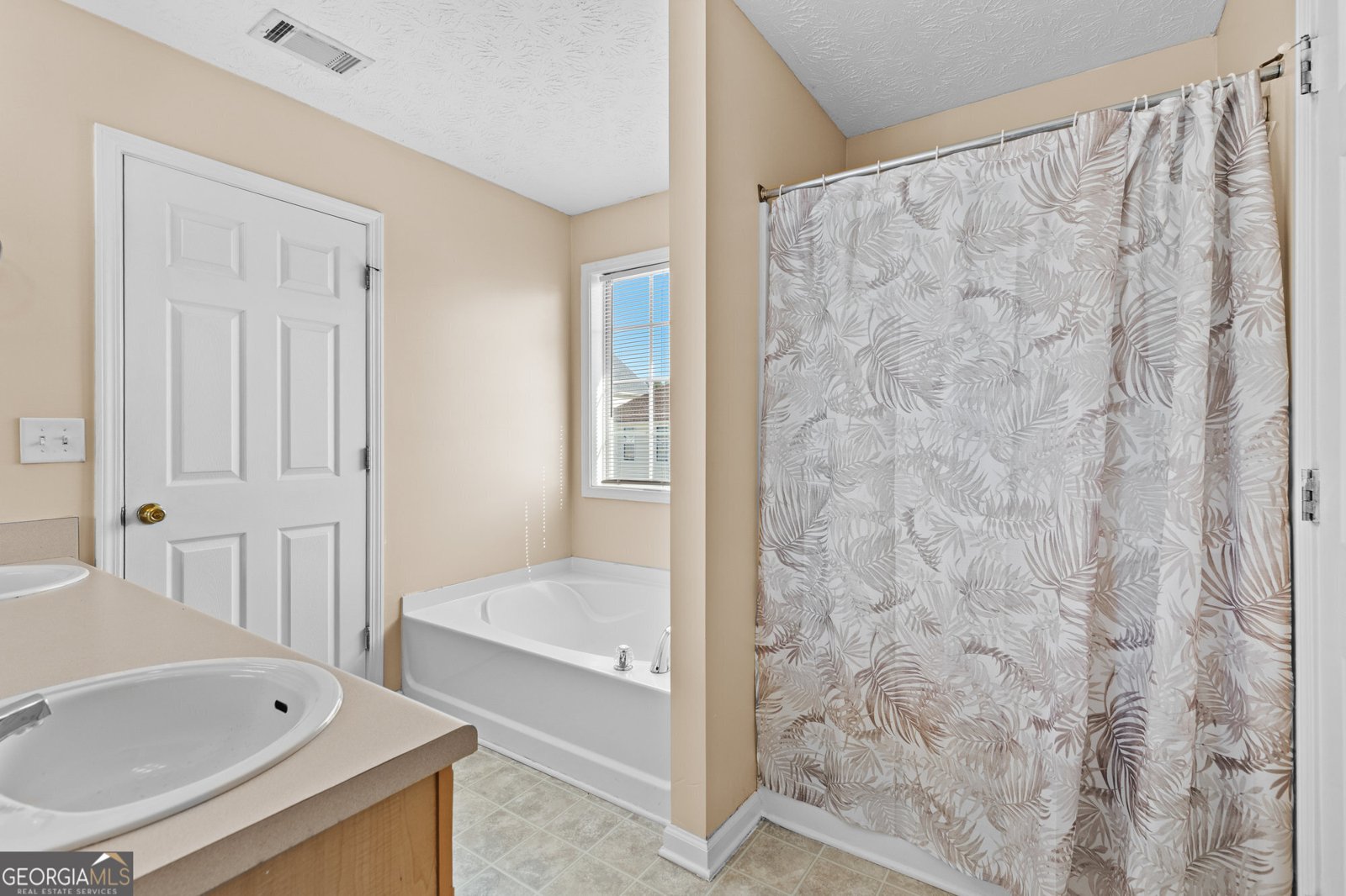 2760 Rusticwood Drive Snellville - 29