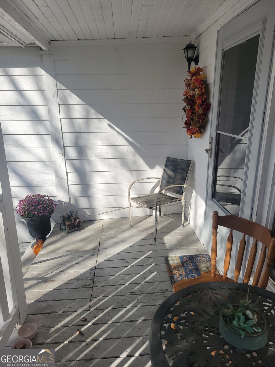 102 Smith Street Rome - 6