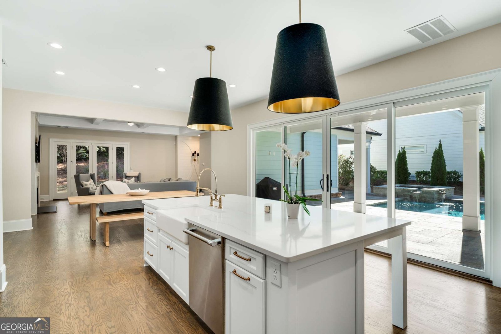 2030 Greenleffe Drive Statham - 17