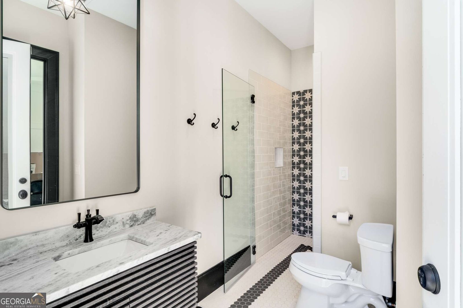 2030 Greenleffe Drive Statham - 25